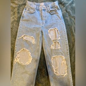 BDG 90s Distress Jeans